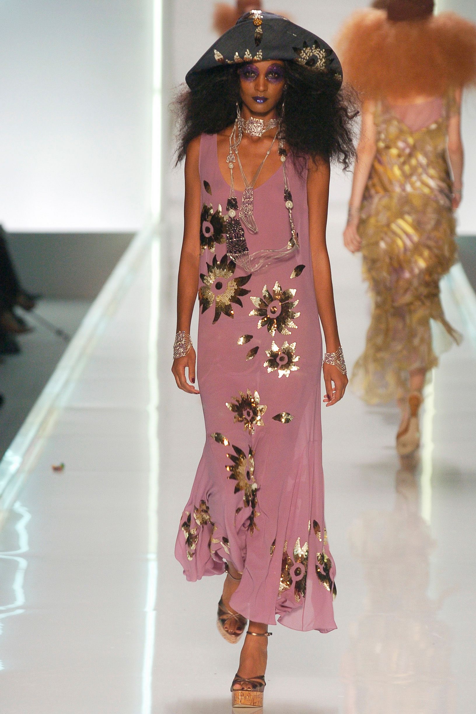 Christian Dior S/S 05 Look 692