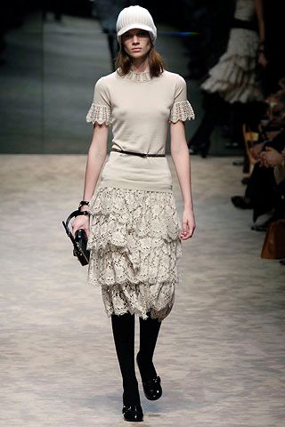 Burberry F/W 06 Look 282