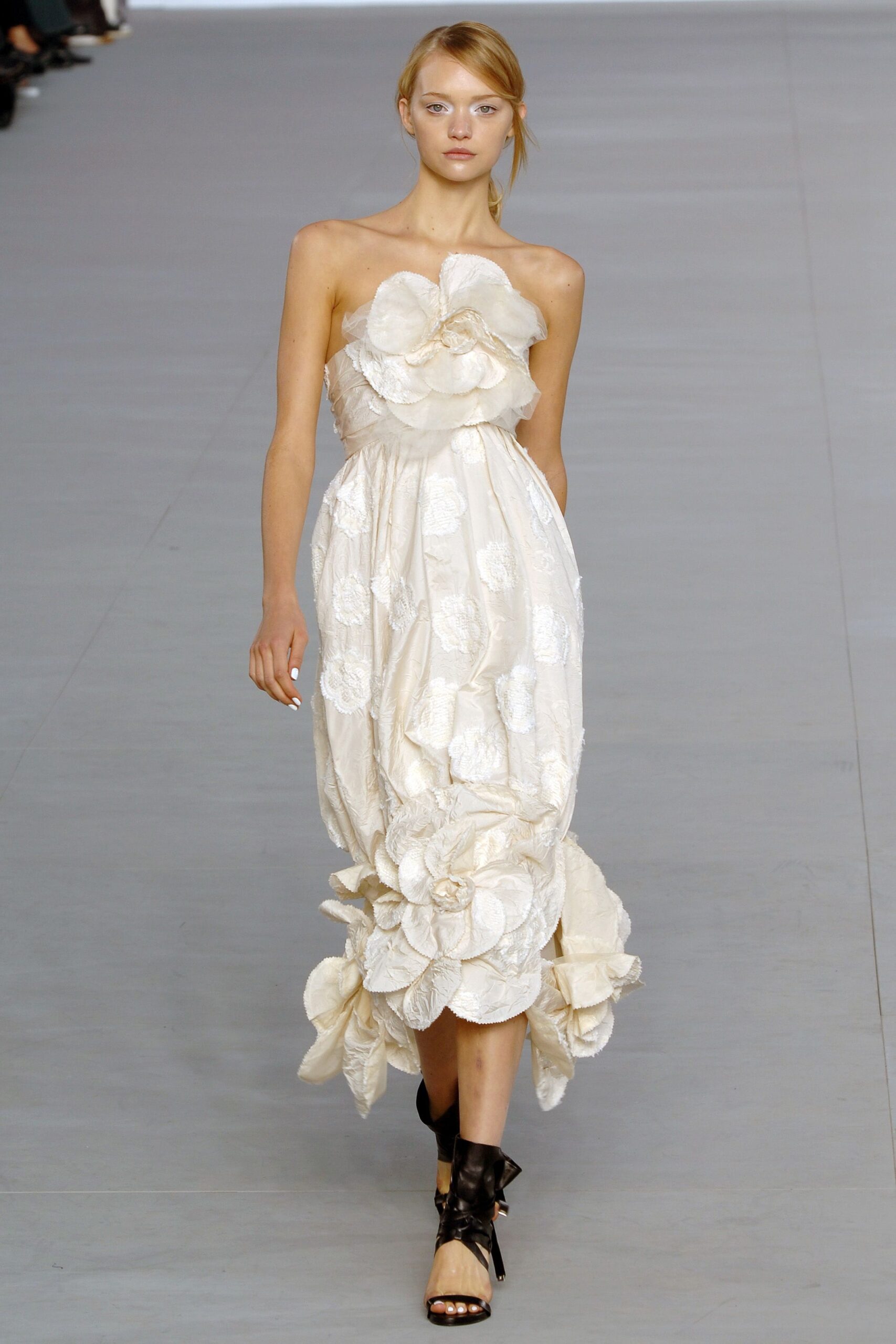 Chanel S/S 06 Look 679