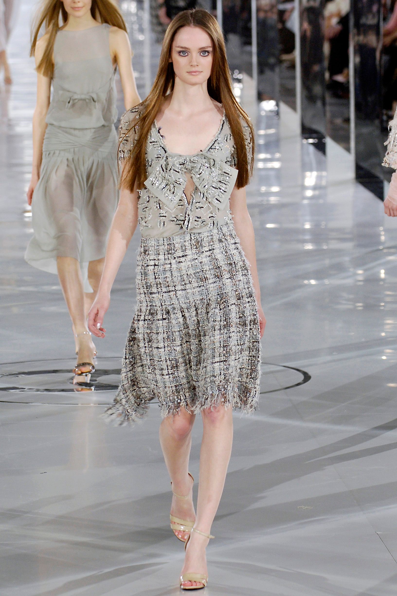 Chanel F/W 05 Look 585