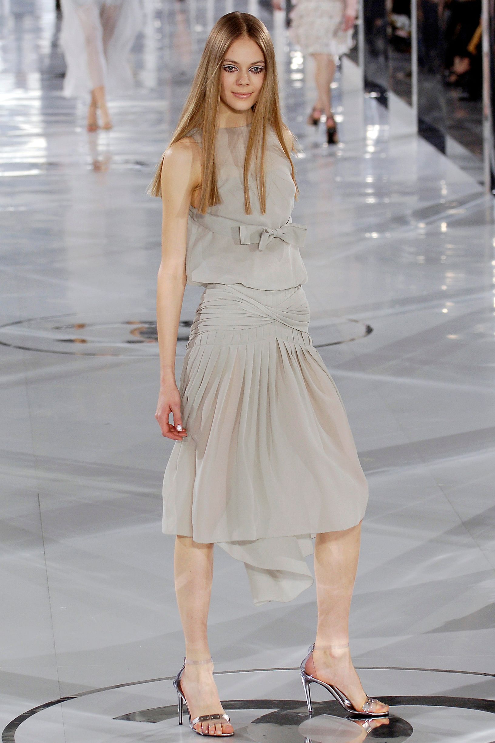 Chanel F/W 05 Look 596