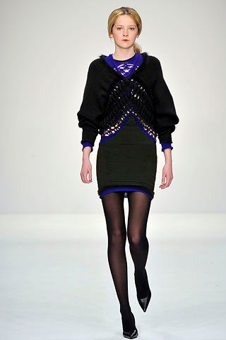 Central Saint Martins M.A. F/W 08 Look 355