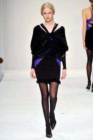Central Saint Martins M.A. F/W 08 Look 383
