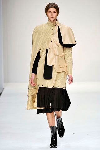 Central Saint Martins M.A. F/W 08 Look 409