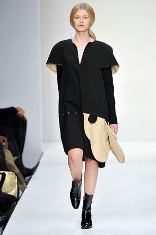 Central Saint Martins M.A. F/W 08 Look 418