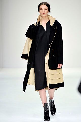 Central Saint Martins M.A. F/W 08 Look 419