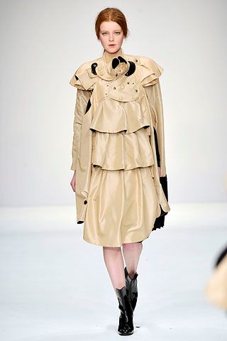 Central Saint Martins M.A. F/W 08 Look 436