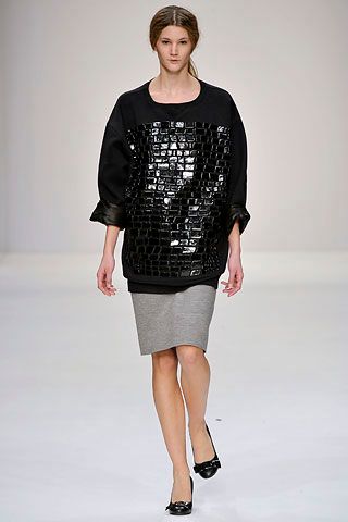 Central Saint Martins M.A. F/W 08 Look 547