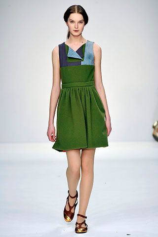 Central Saint Martins M.A. F/W 08 Look 704