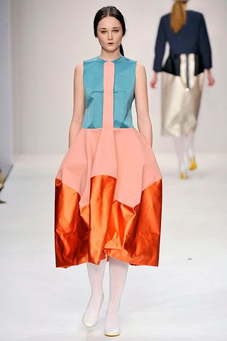 Central Saint Martins M.A. F/W 08 Look 872