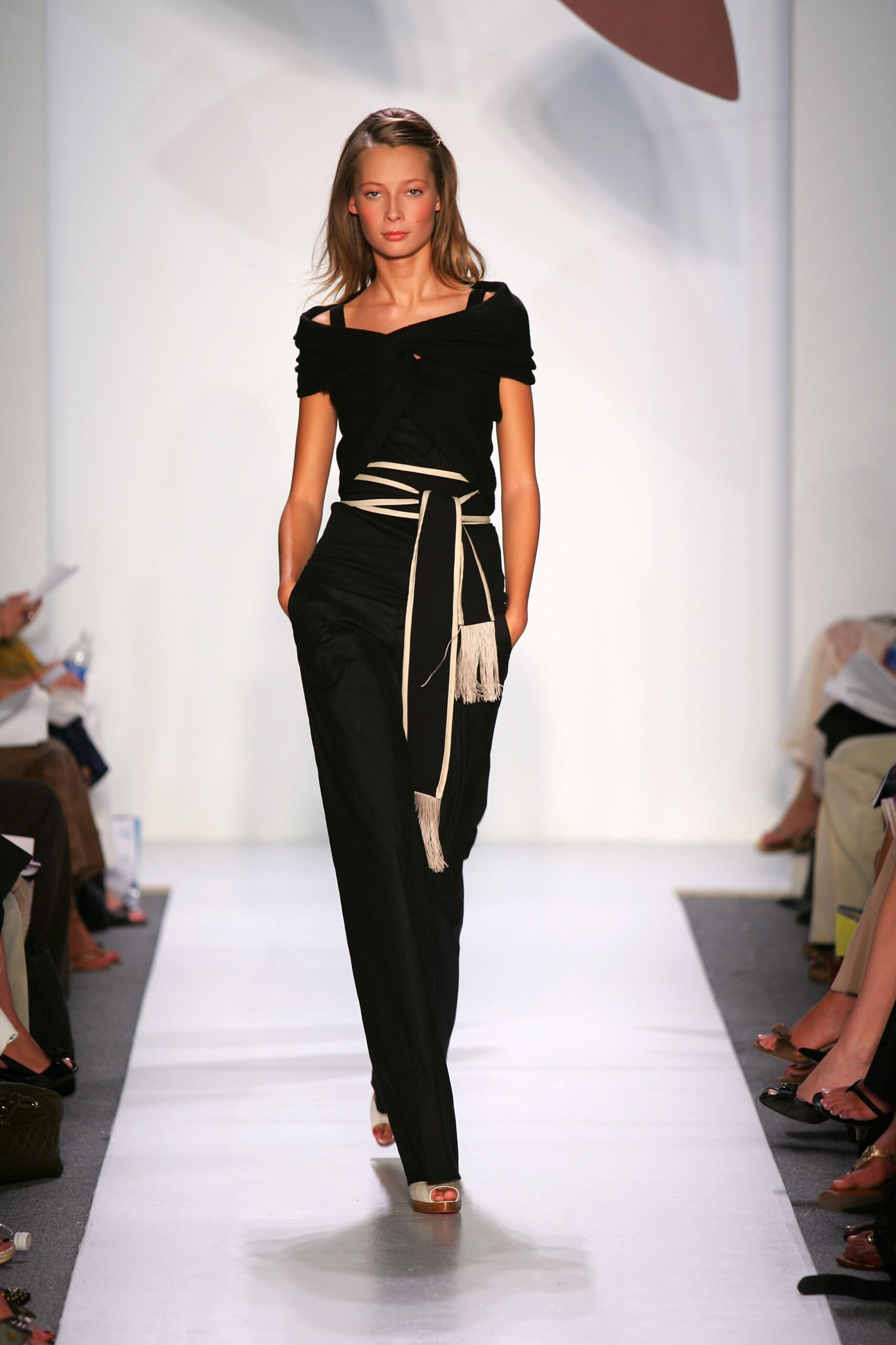 Chaiken S/S 06 Look 209