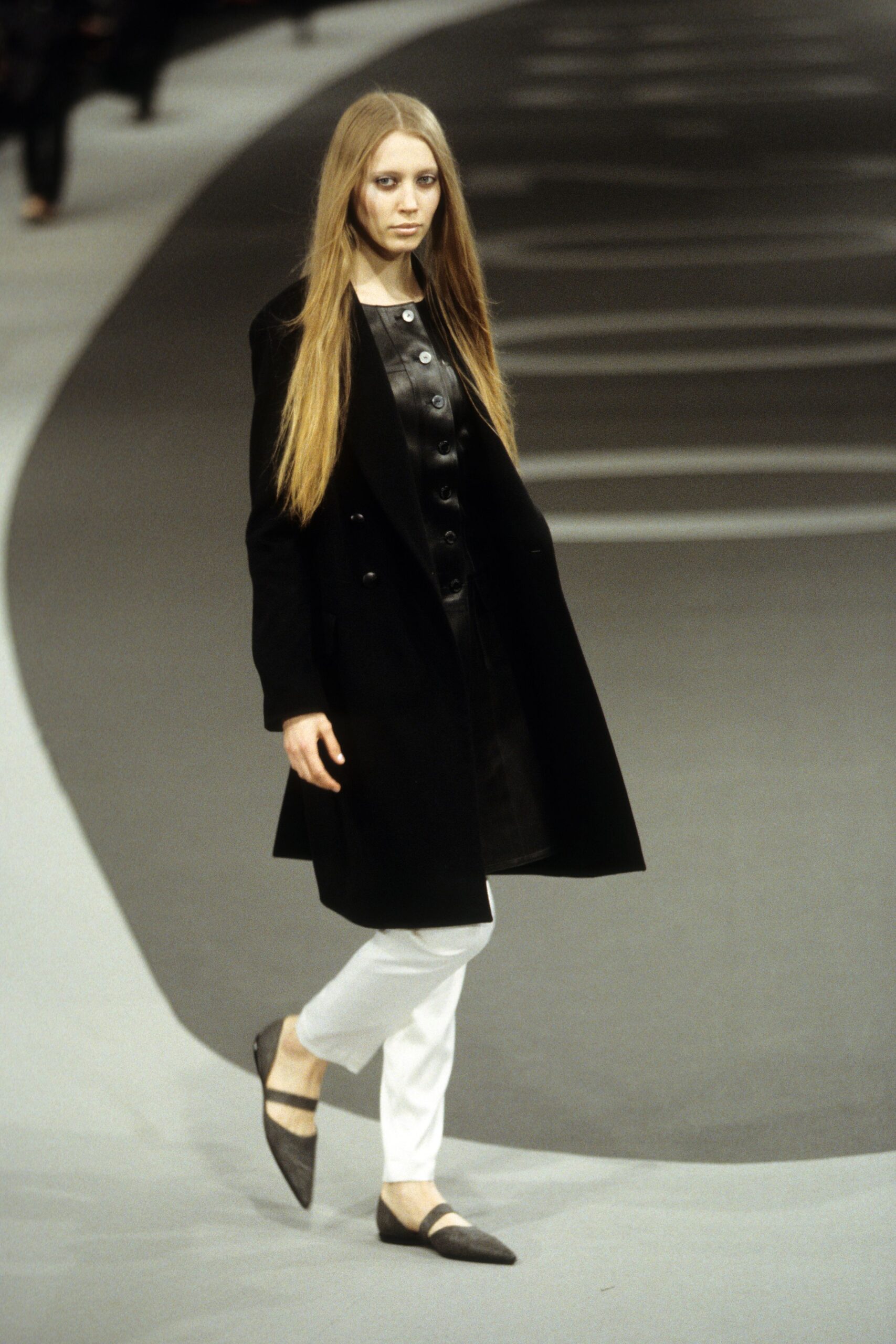 Chanel F/W 99 Look 432