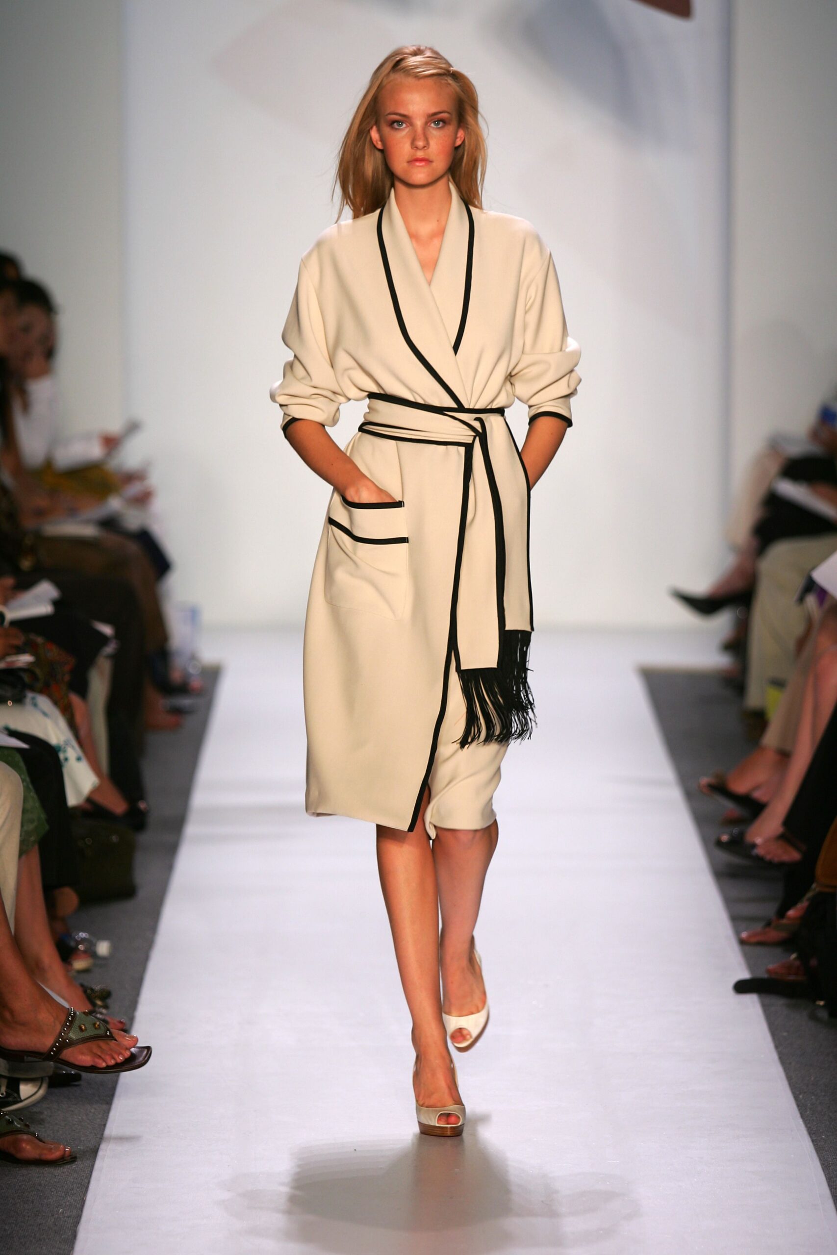 Chaiken S/S 06 Look 331