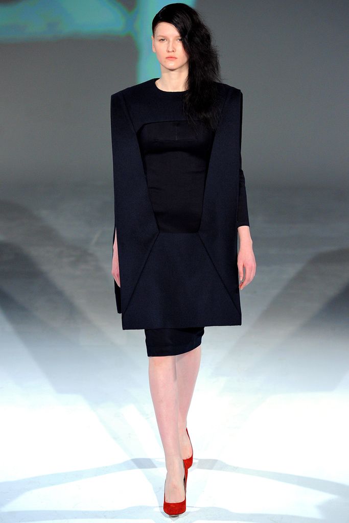 Chalayan F/W 12 Look 278