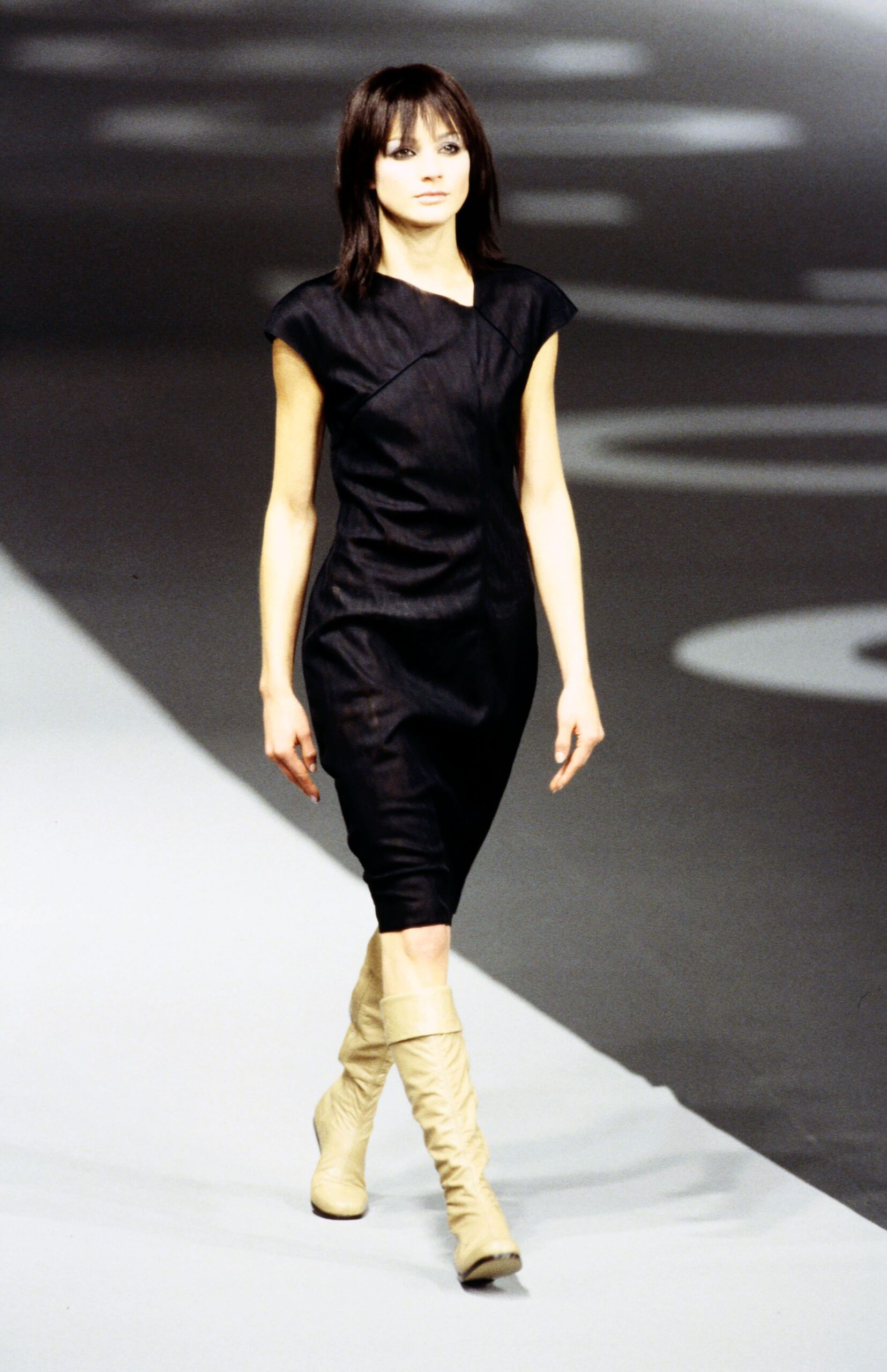 Chanel F/W 99 Look 551