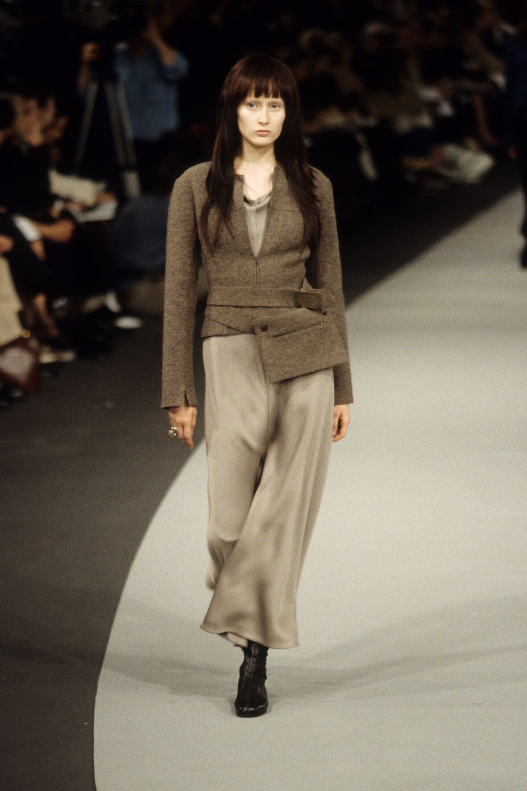Chanel F/W 99 Look 699