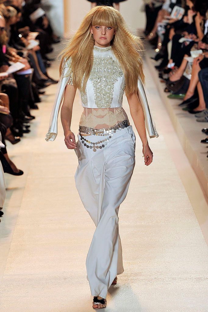 Christian Lacroix S/S 09 Look 13