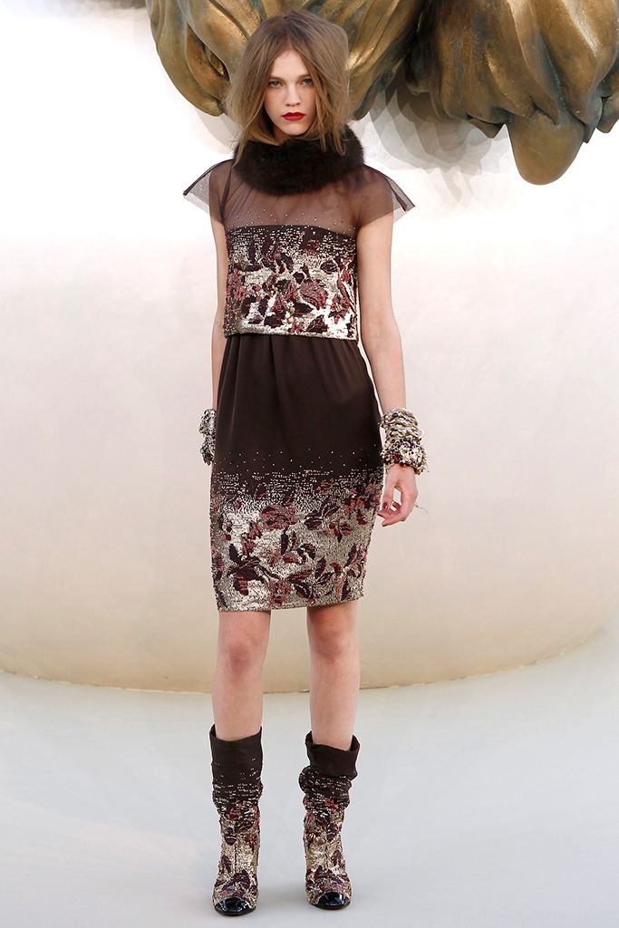 Chanel F/W 10 Couture Look 153