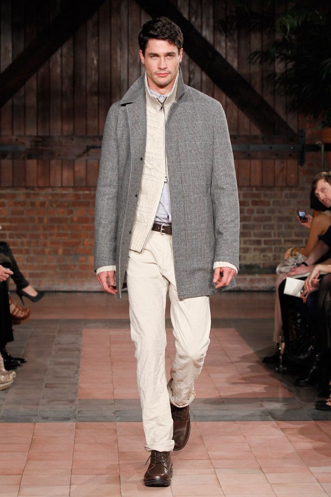 Banana Republic F/W 11 Look 45