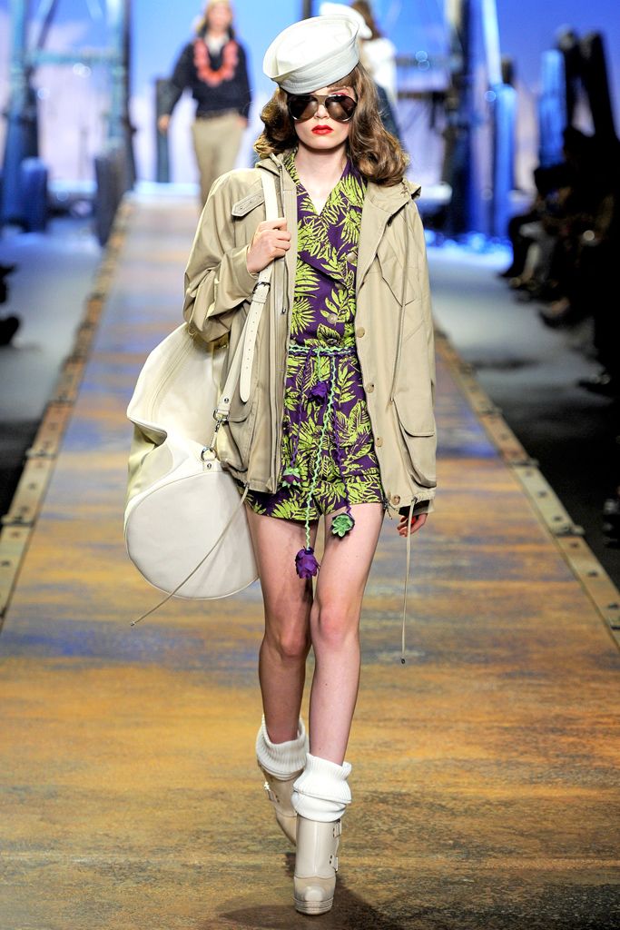 Christian Dior S/S 11 Look 31