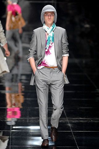 Burberry S/S 07 Menswear Look 75