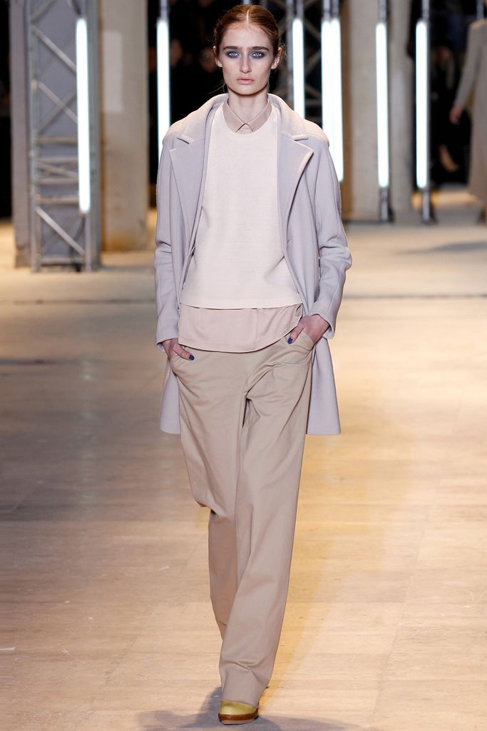Cacharel F/W 11 Look 135