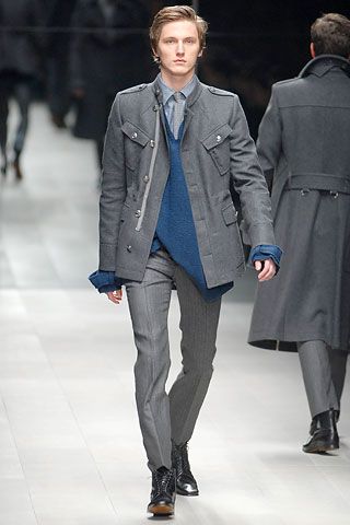 Burberry F/W 07 Menswear Look 36