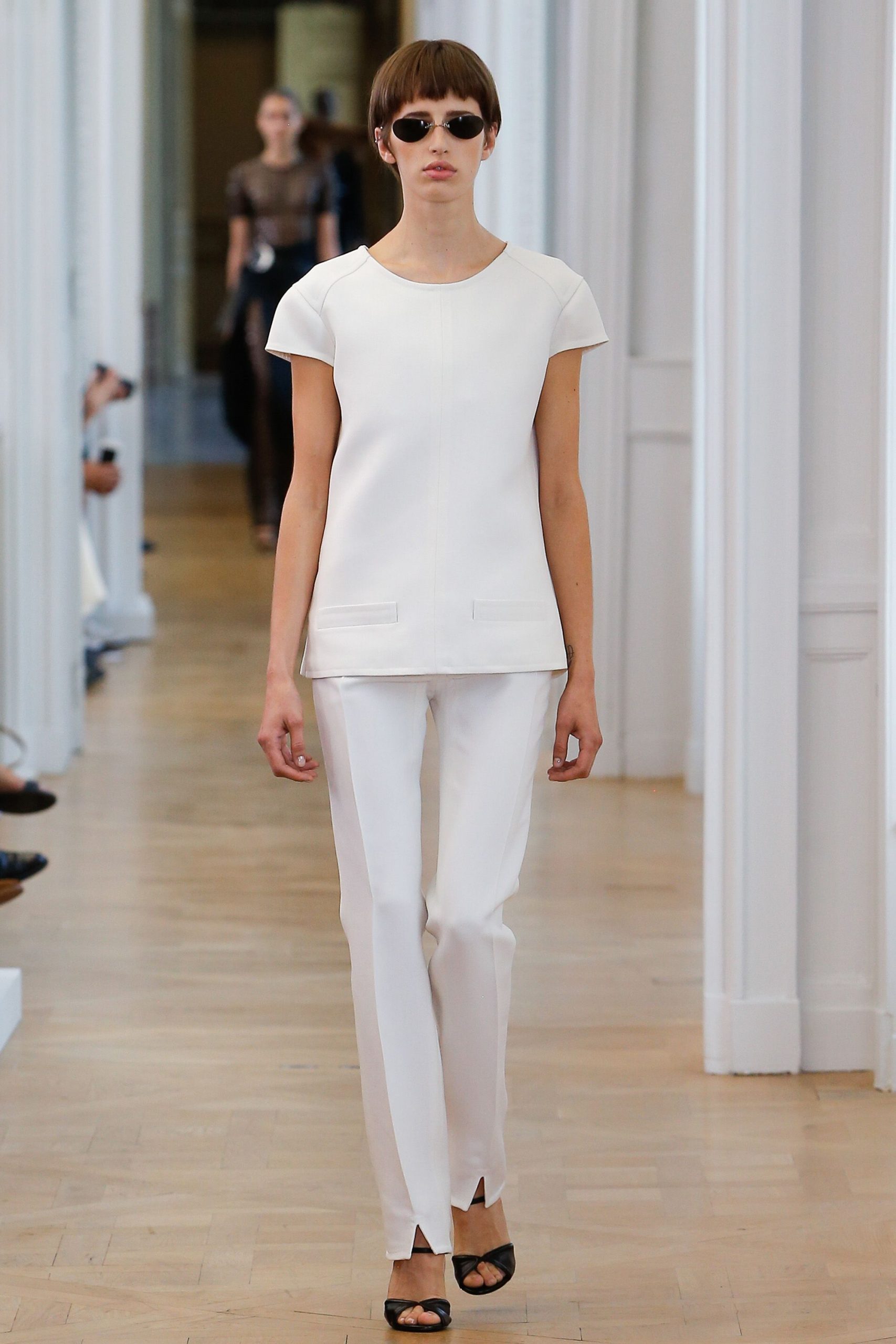 Courrèges S/S 17 Look 64