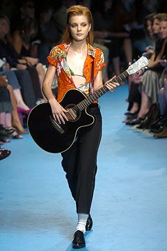 D&G Spring 2005 Ready-to-Wear