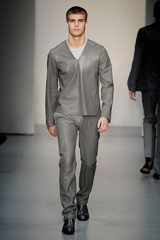 Calvin Klein Collection F/W 07 Menswear Look 9