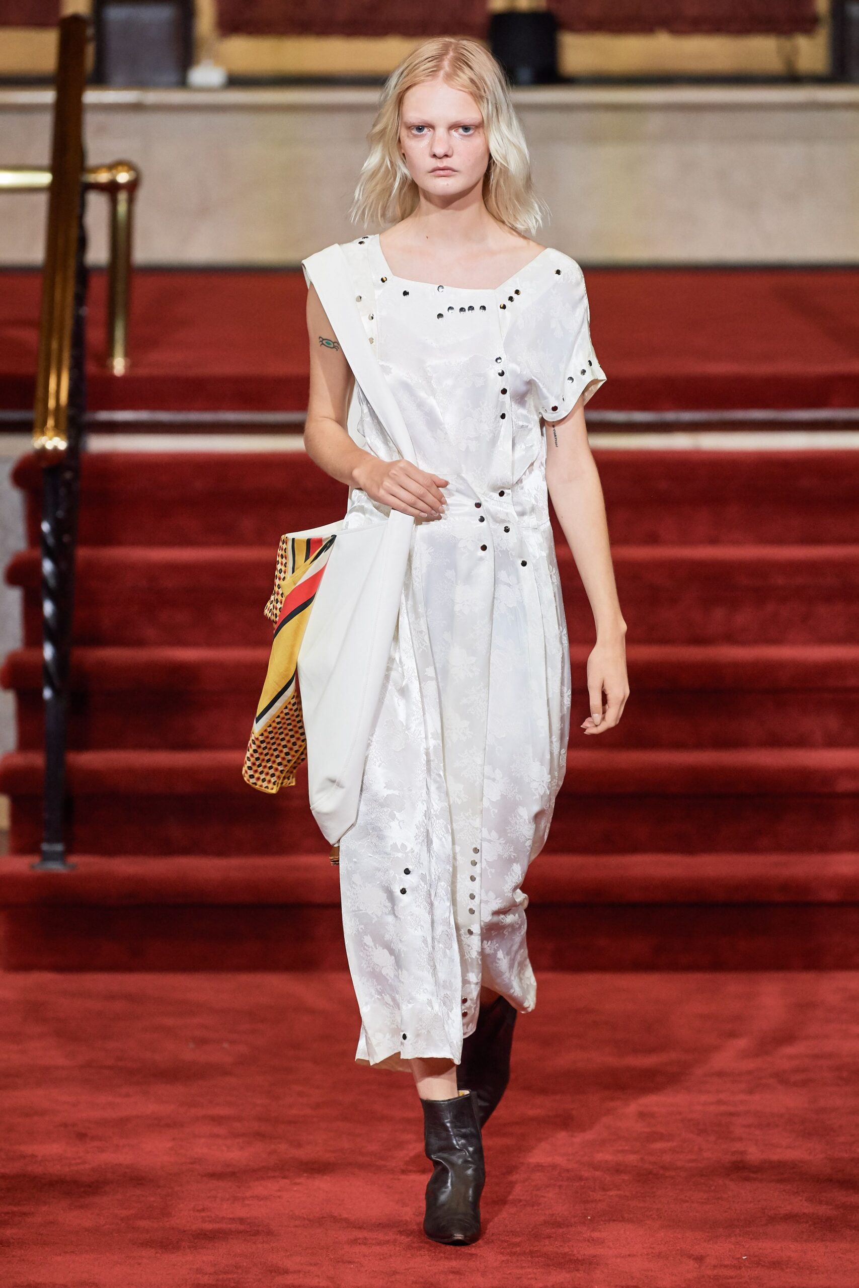 CDLM S/S 20 Look 143