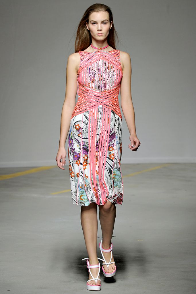Christopher Kane S/S 11 Look 155