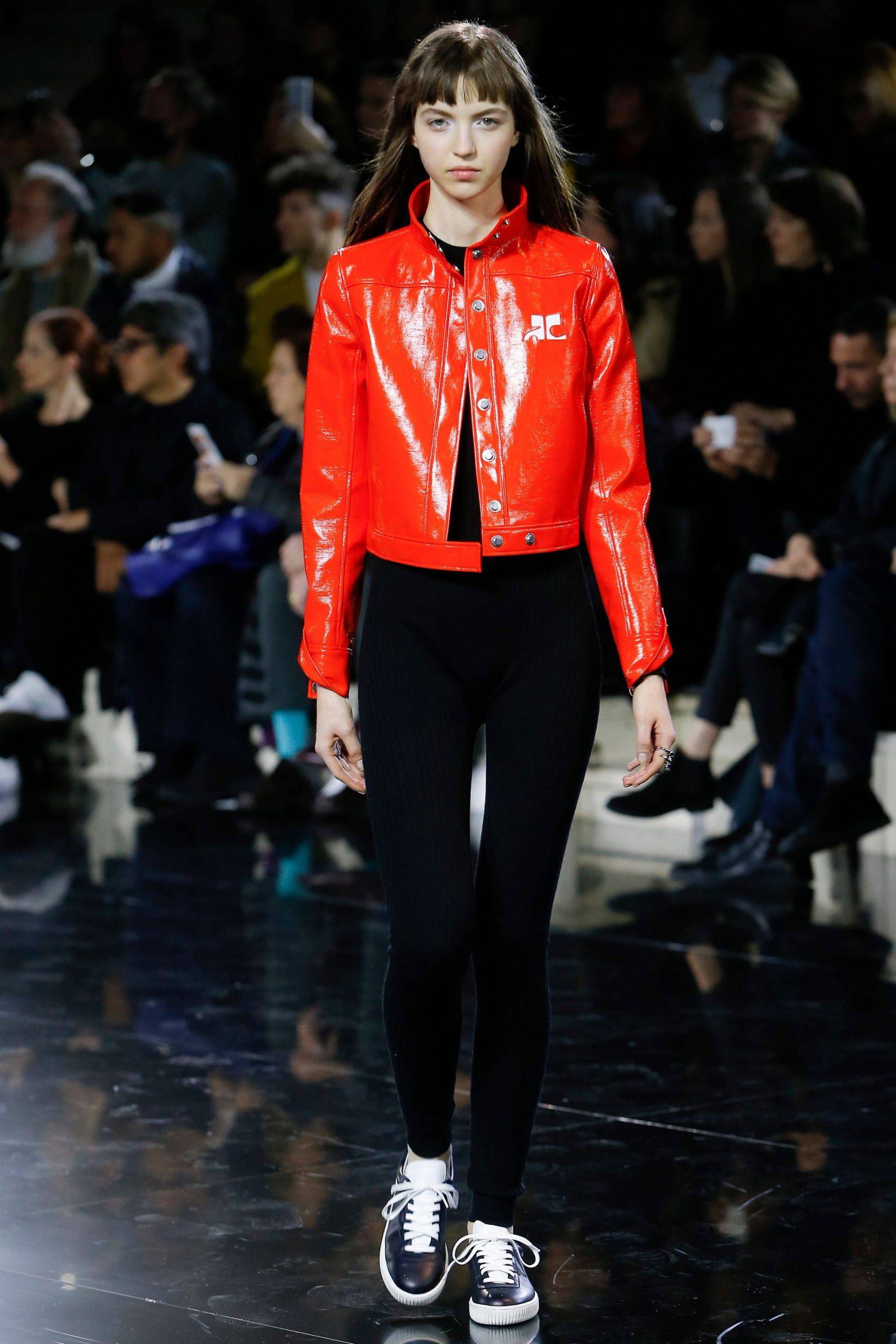 Courrèges F/W 16 Look 43