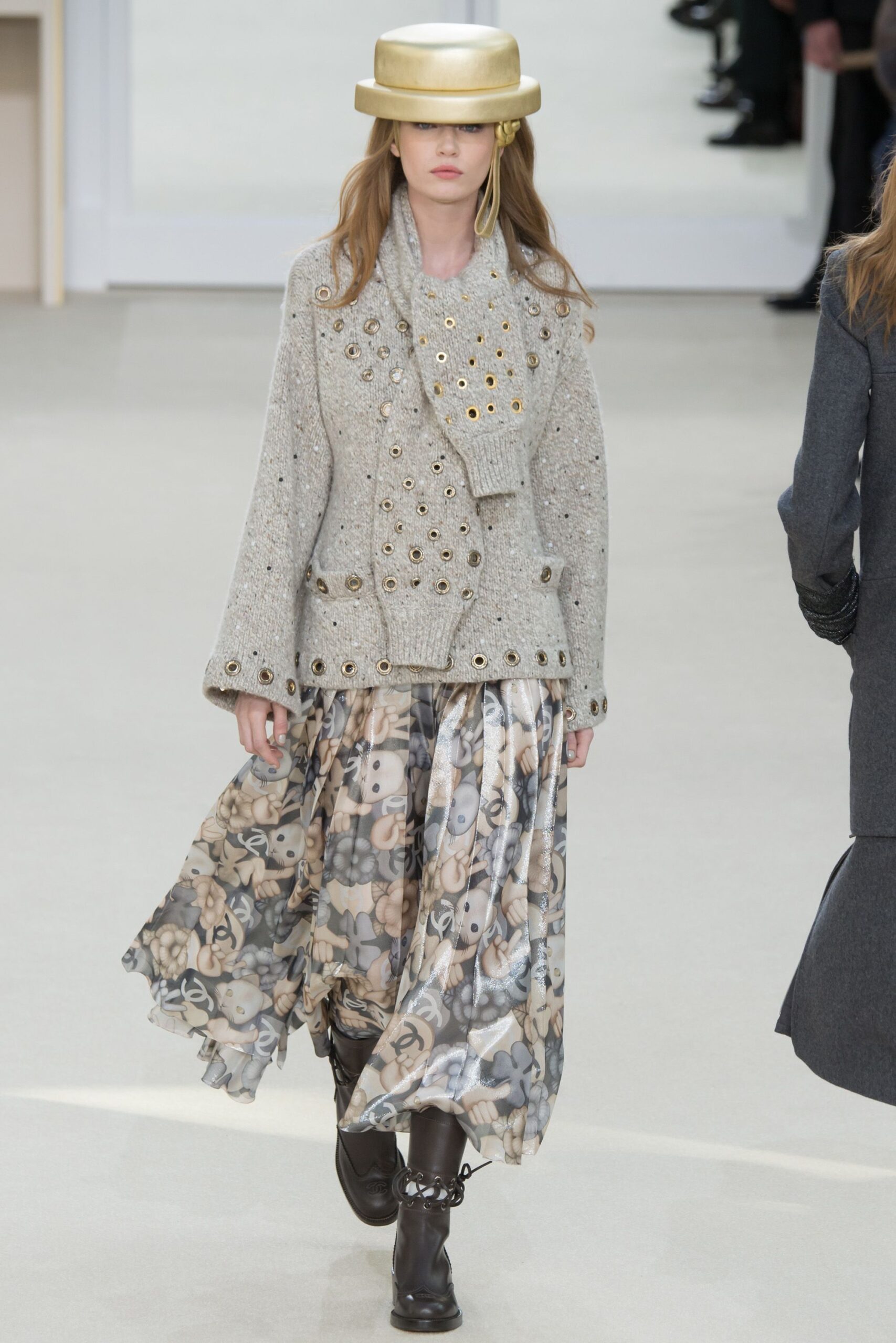 Chanel F/W 16 Look 511