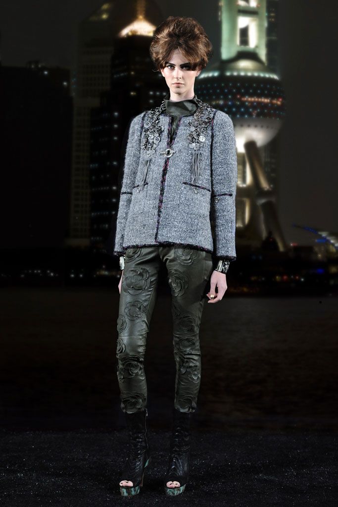 Chanel F/W 10 Look 183
