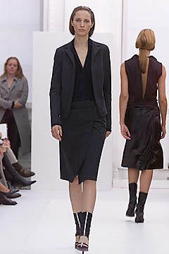 Burberry S/S 01 Look 126