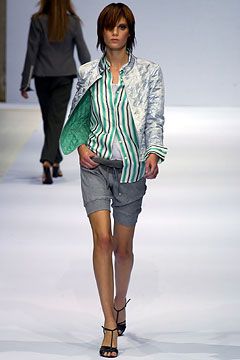 Burberry S/S 03 Look 27