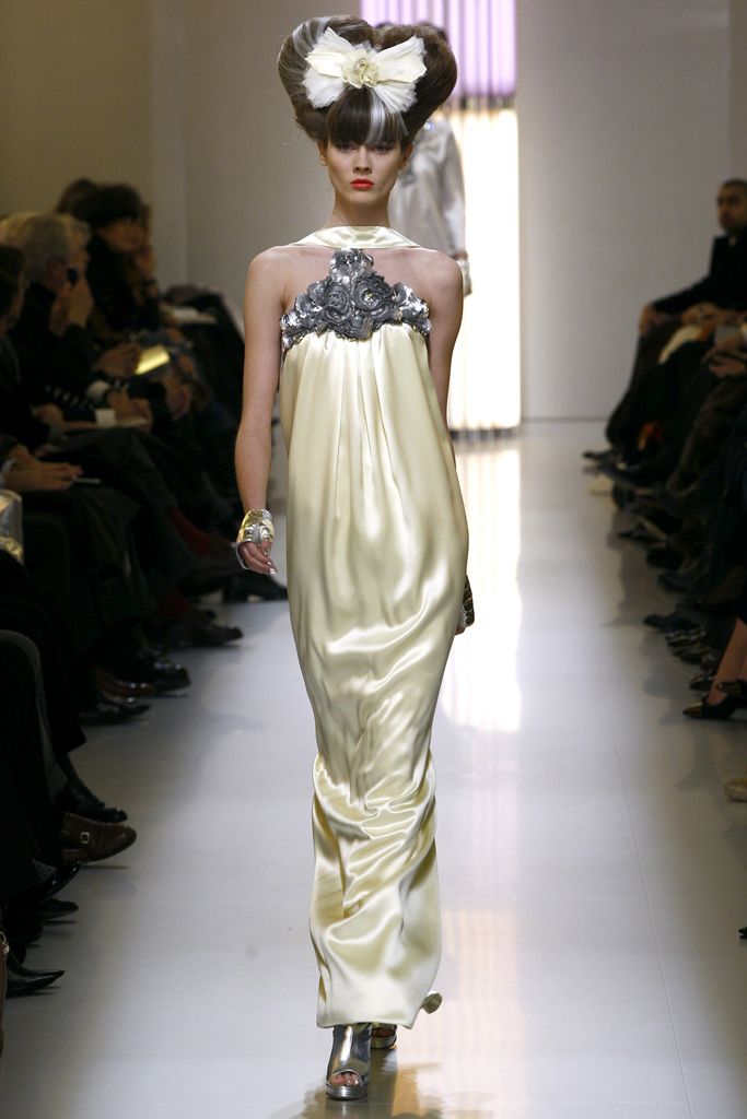 Chanel S/S 10 Couture Look 307