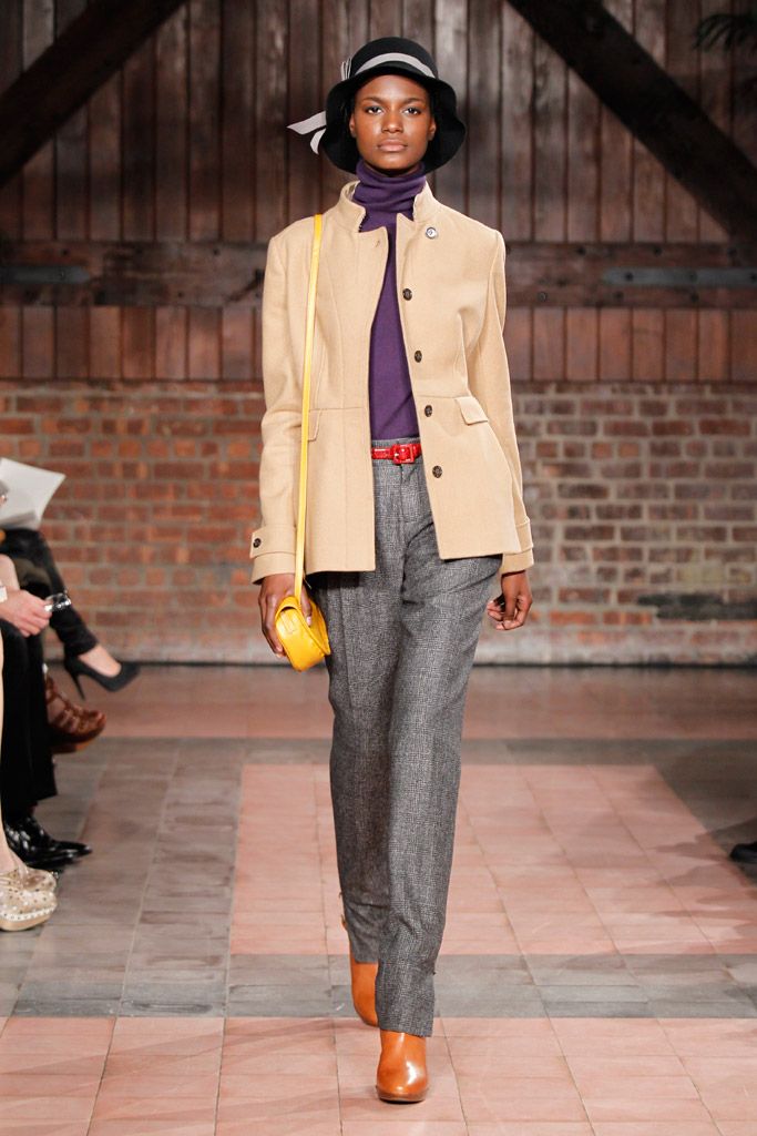 Banana Republic F/W 11 Look 94