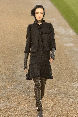 Chanel F/W 07 Couture Look 75