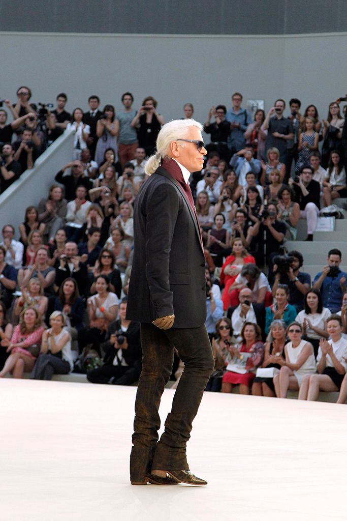 Chanel F/W 10 Couture Look 386