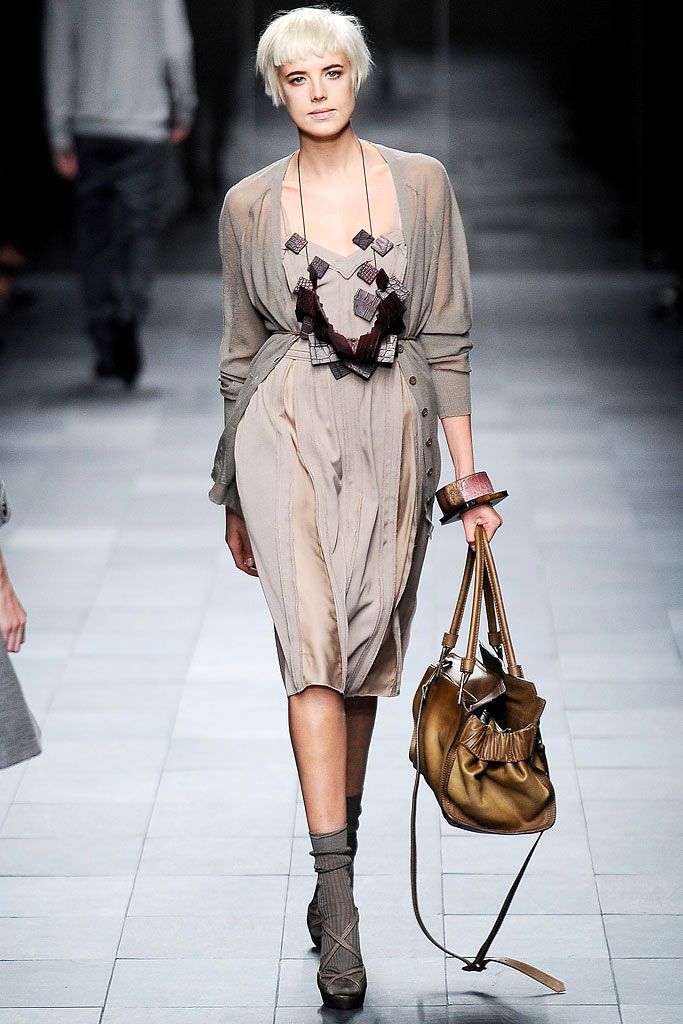 Burberry S/S 09 Look 114