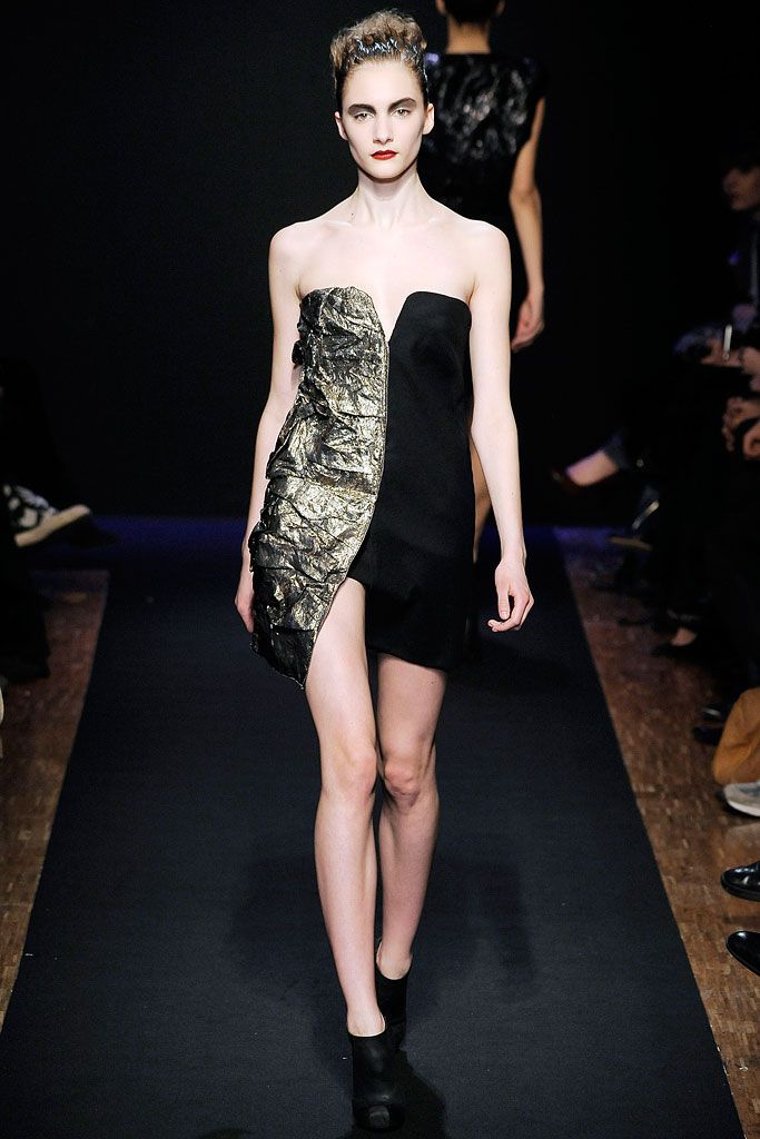 Costume National F/W 09 Look 97