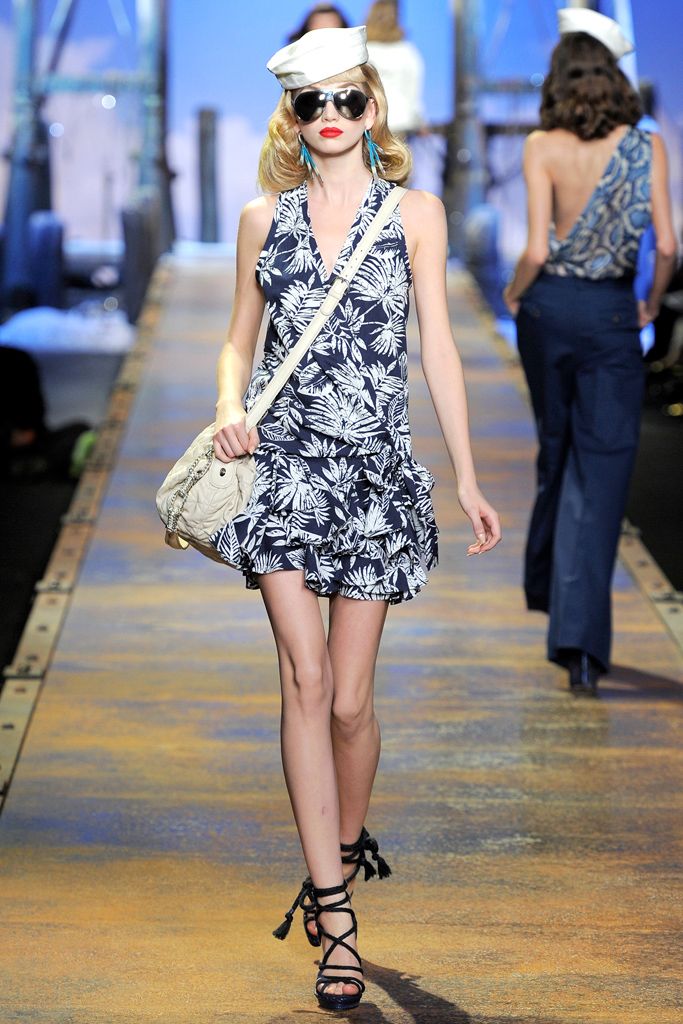 Christian Dior S/S 11 Look 64