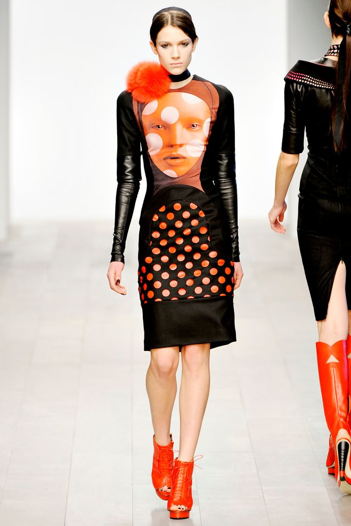 David Koma F/W 11 Look 29