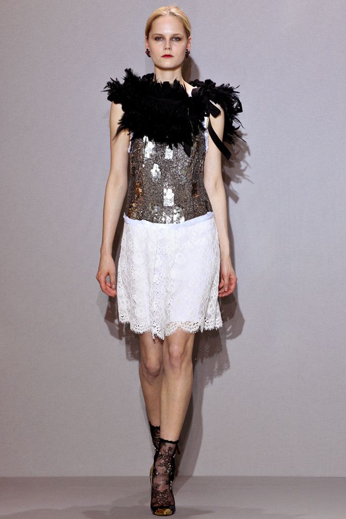 Collette Dinnigan F/W 12 Look 49