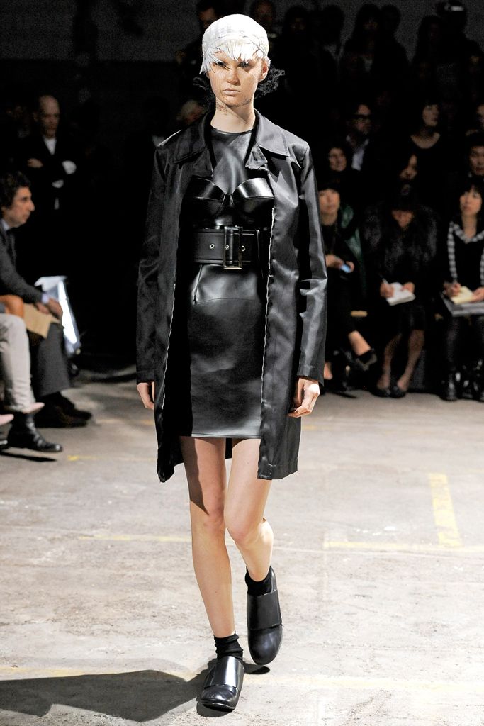 Comme des Garçons S/S 11 Look 103