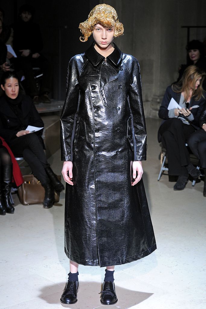 Comme des Garçons F/W 11 Look 1
