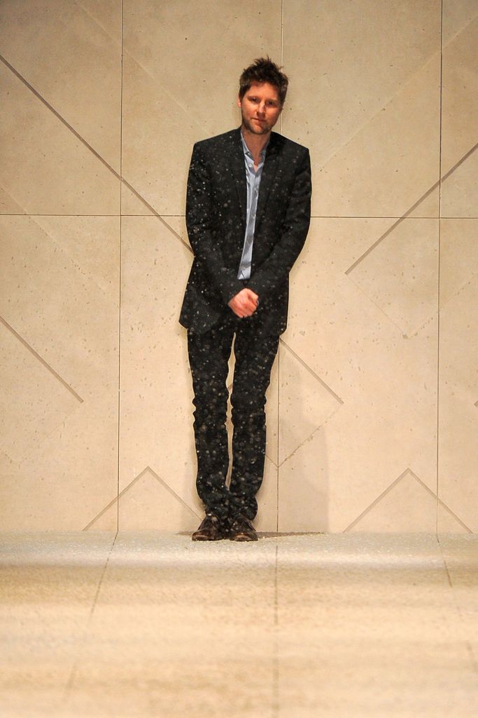 Burberry F/W 11 Look 270