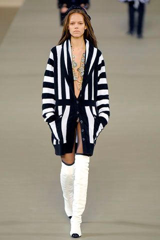 Chanel F/W 06 Look 190